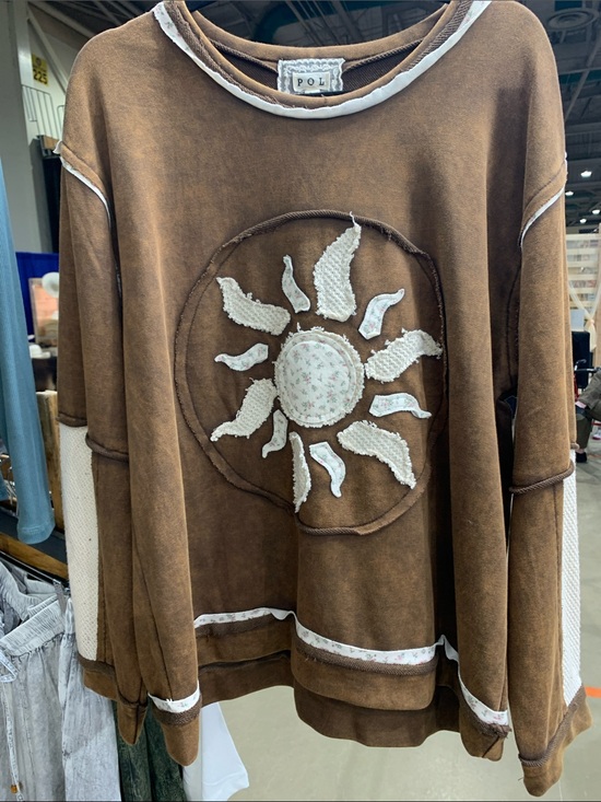 POL Tops - POL Brown Sun Applique Sweatshirt with Cream Accents